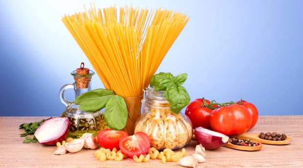 You can’t forbid a tasty meal, or why do Italians eat pasta and do not get fat?